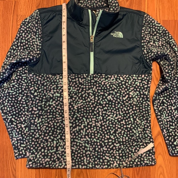 The North Face half zip - Picture 5 of 6